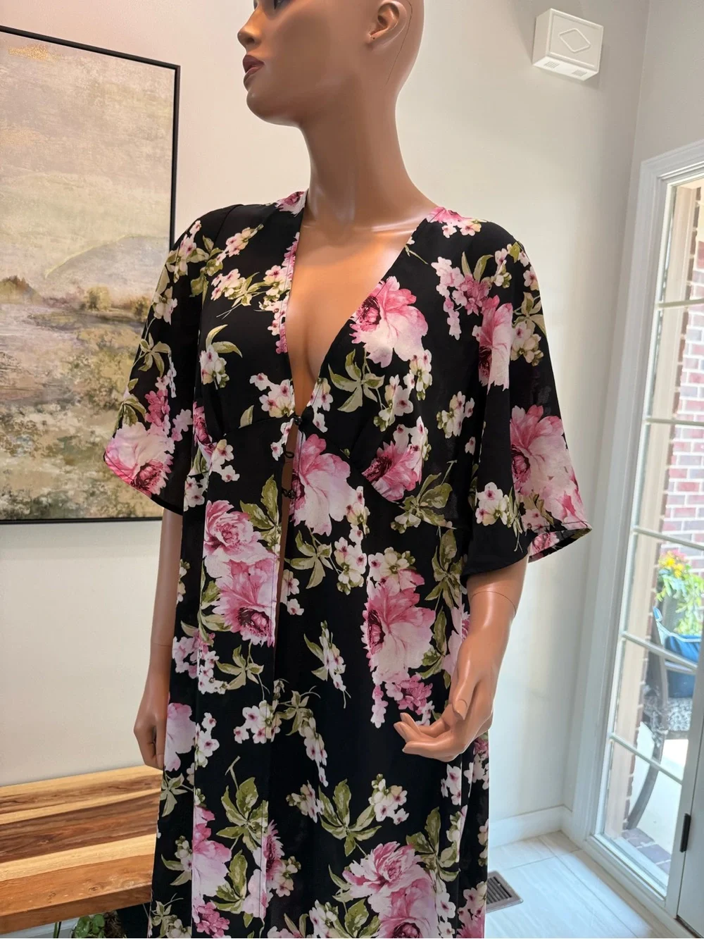 Black white Floral 1X  Swim Coverup with Pink Blooms  This doubles as a duster